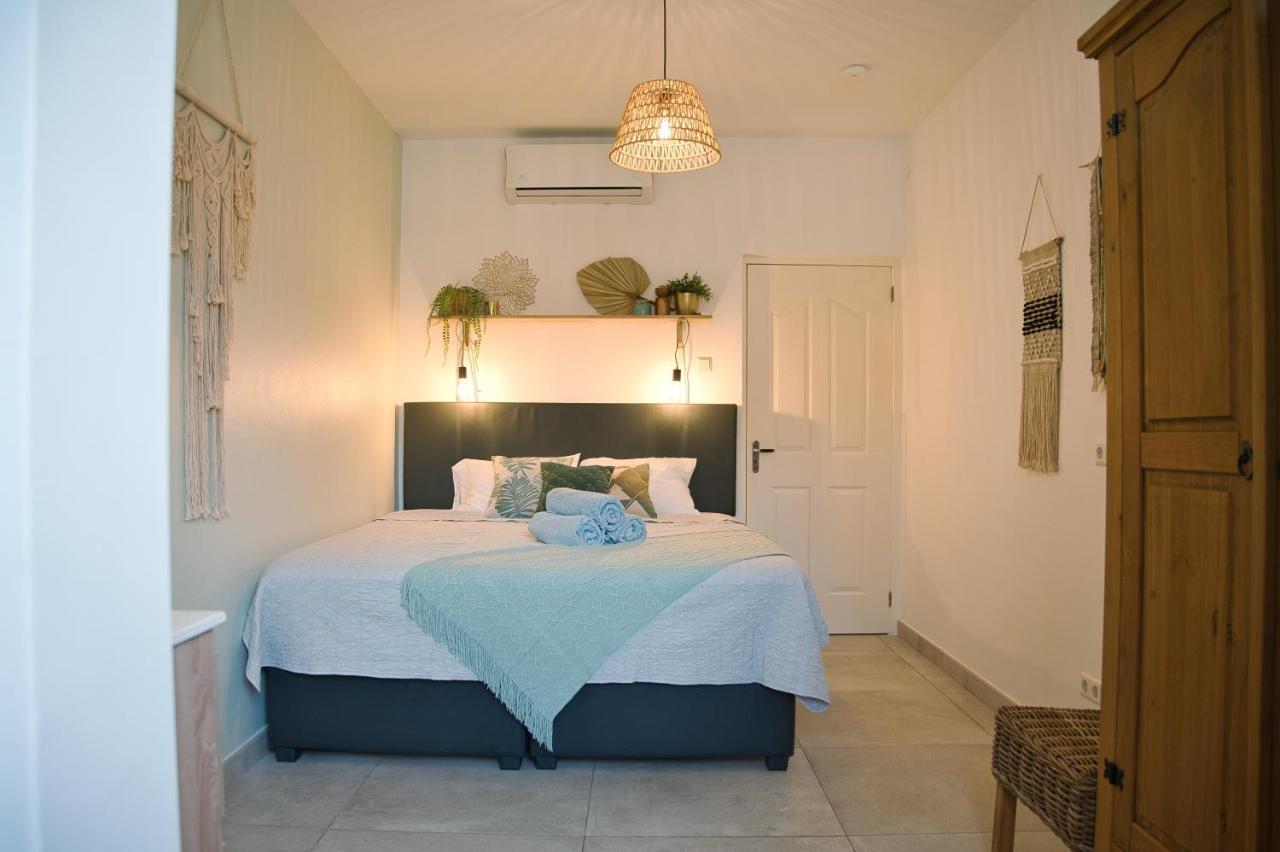 Caribbean Happyness Apartment Willemstad Luaran gambar